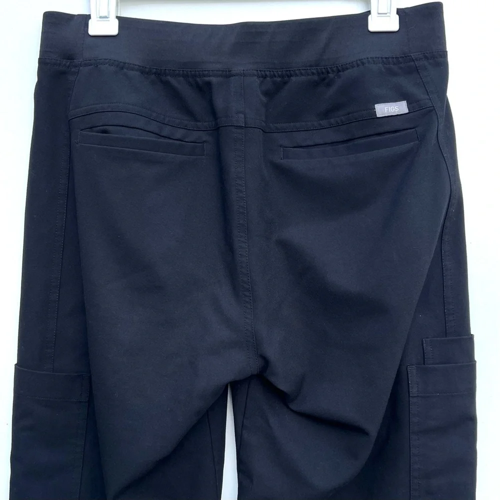 Figs Axim Cargo Scrub Pants Black Size Small